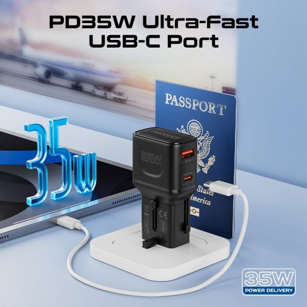 ⁦بروميت TriPlug-PD35 محول سفر عالمي متعدد المنافذ (US/UK/EU/AU)، بمنفذ USB-C 35 واط وQC 18 واط، تصميم مدمج، ومزود بحماية من الجهد والحرارة الزائدة، مثالي للسفر الدولي⁩ - الصورة ⁦8⁩